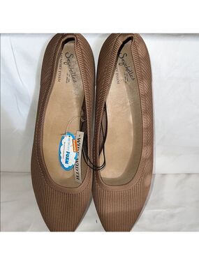 Seychelles Women's Tan Loafers